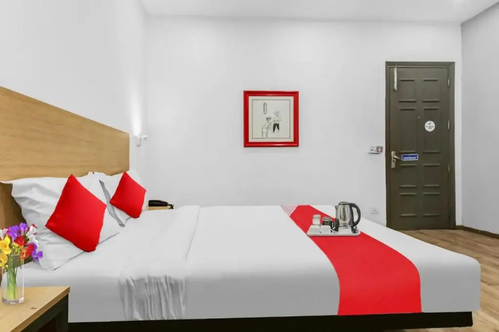 Нью-Дели: Oyo Flagship 70269 Hotel Rudra Grand
