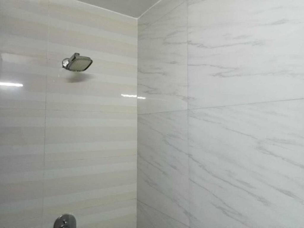 Нью-Дели: Pop 89981 Hotel Dwarka Inn