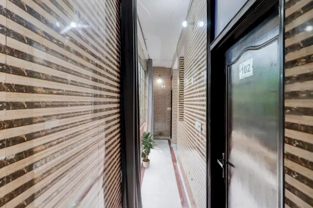 Нью-Дели: OYO 91483 Hotel Amazing House