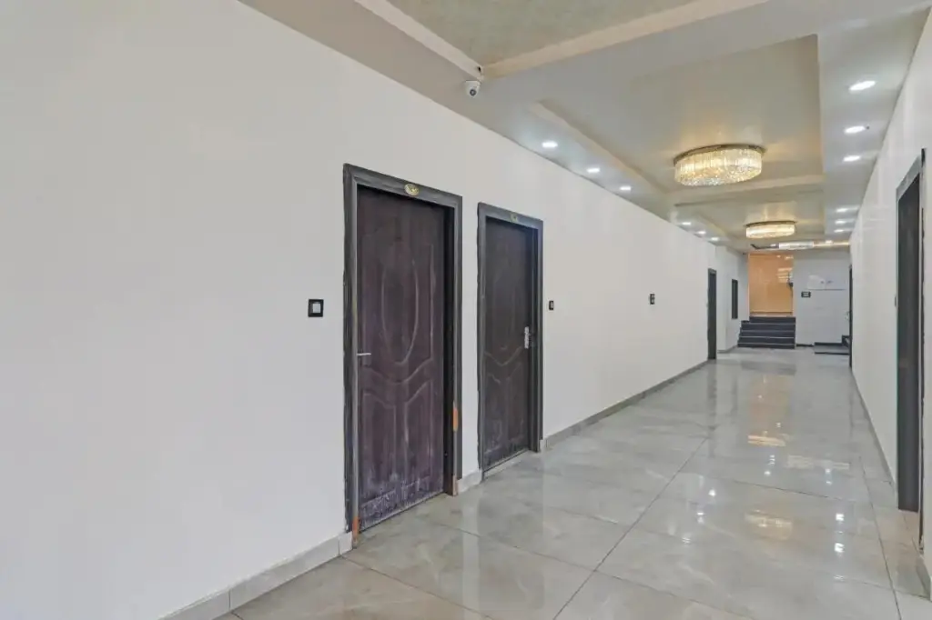 Лакхнау: OYO Flagship 80648 HOTEL DDS LAWN