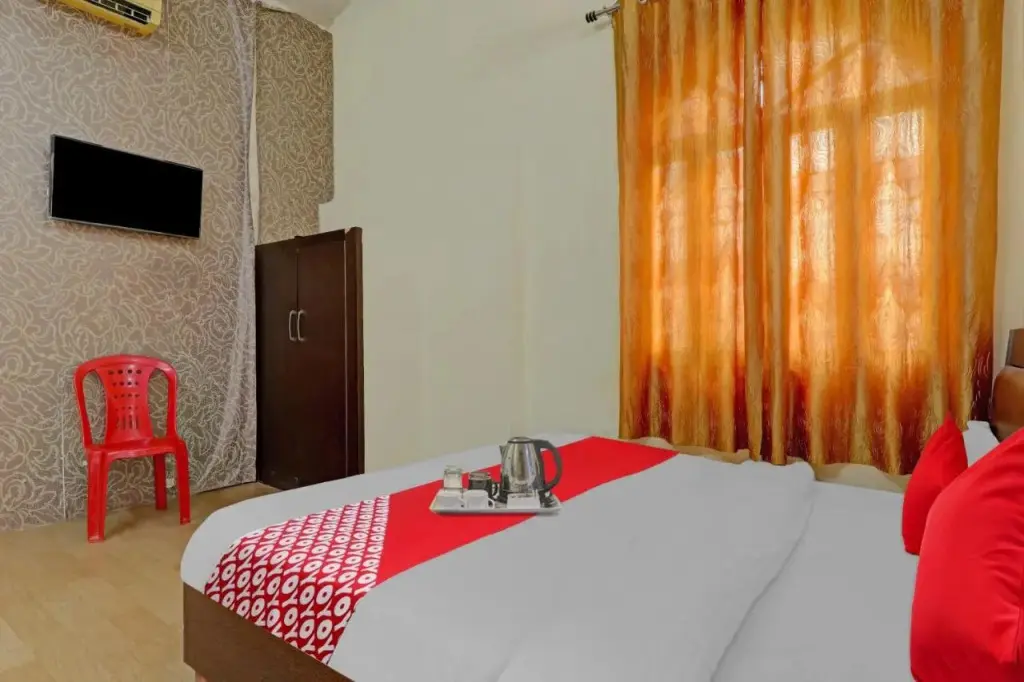 Лакхнау: Flagship 700267 Rajvanshi Guest House