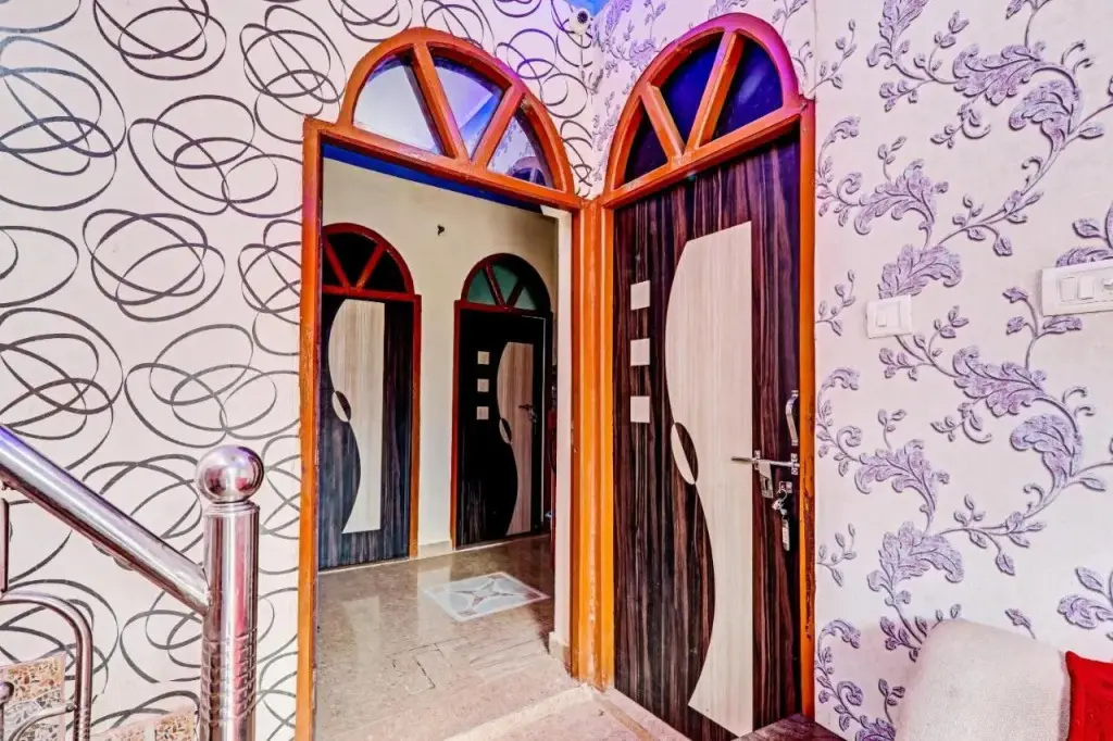Лакхнау: Flagship 700267 Rajvanshi Guest House