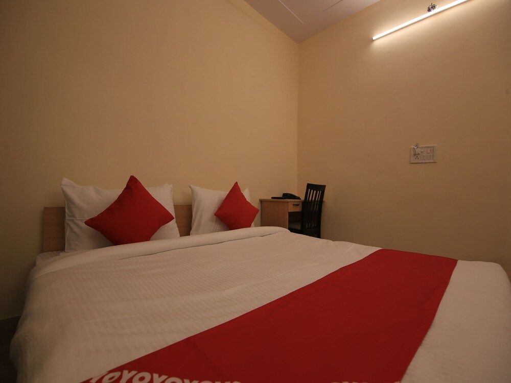 Нью-Дели: OYO Flagship 70256 Hotel New Silver Stone