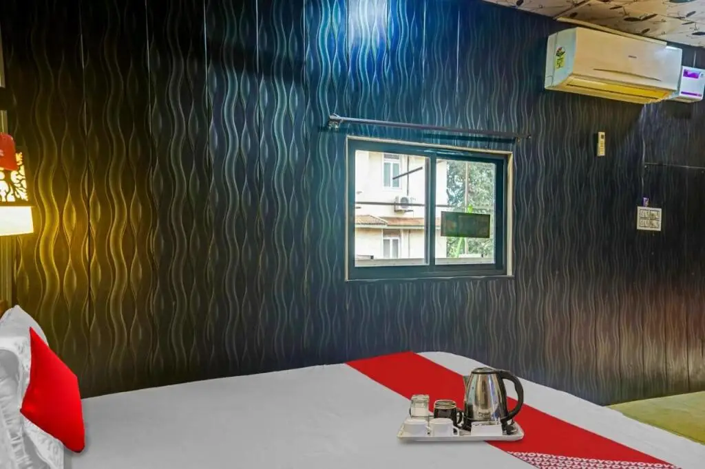 Oyo 88189 Small Daddy Hotel — фото 1