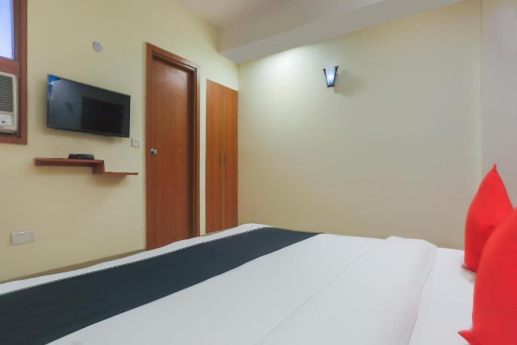 Большая Нойда: Capital O 89624 Bvh Hospitality