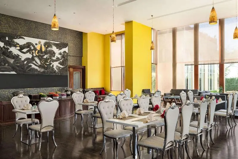 Джайпур: Ramada By Wyndham Jaipur Jaisinghpura