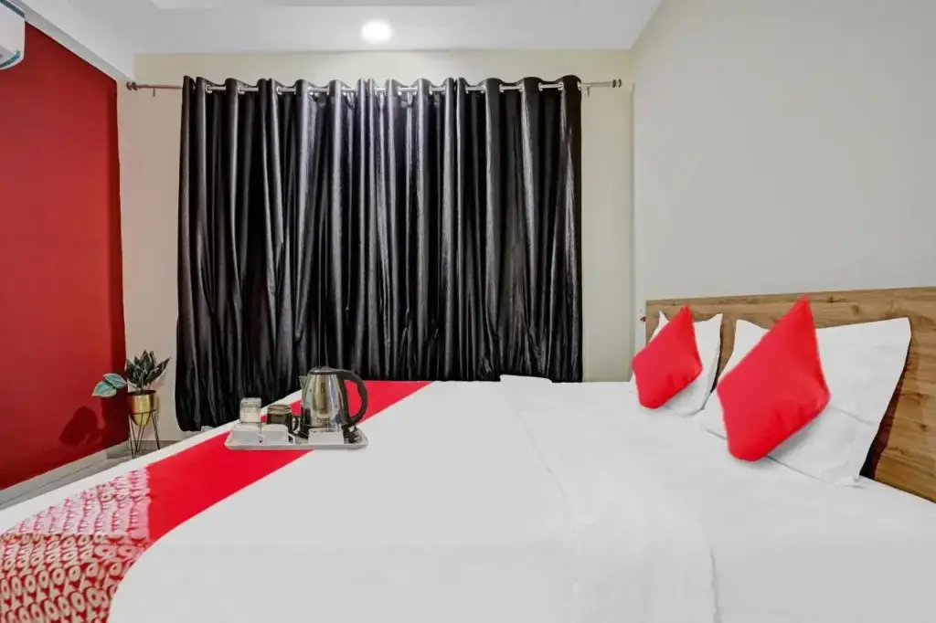 Нагпур: OYO Flagship 70132 Hotel Lemon Grass
