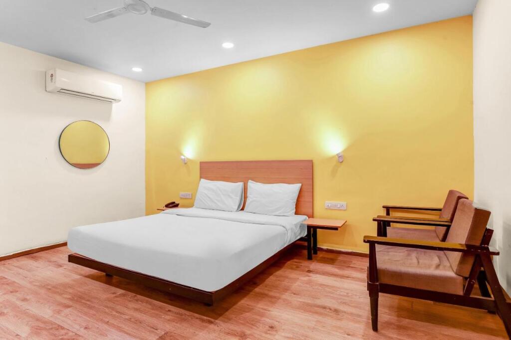 Лакхнау: Townhouse 1156 Hotel Grey Leaves