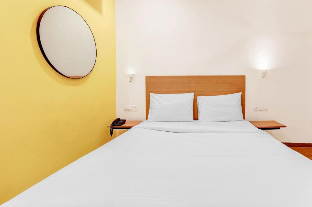 Лакхнау: Townhouse 1156 Hotel Grey Leaves
