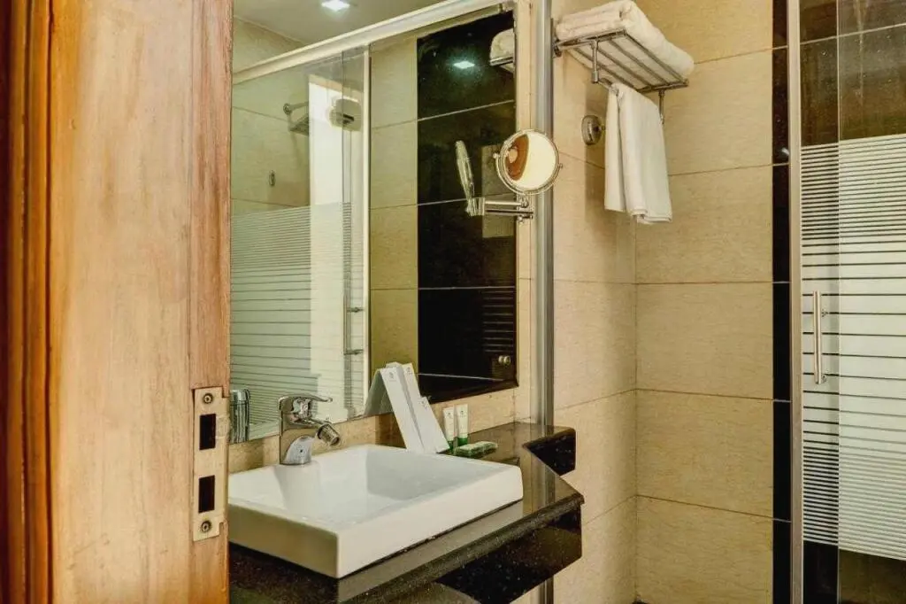 Лакхнау: Townhouse 1156 Hotel Grey Leaves