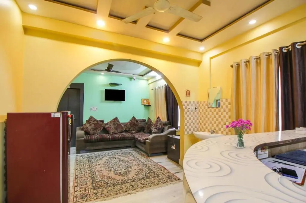 Колката: OYO Flagship 70359 Ecopark Guest House