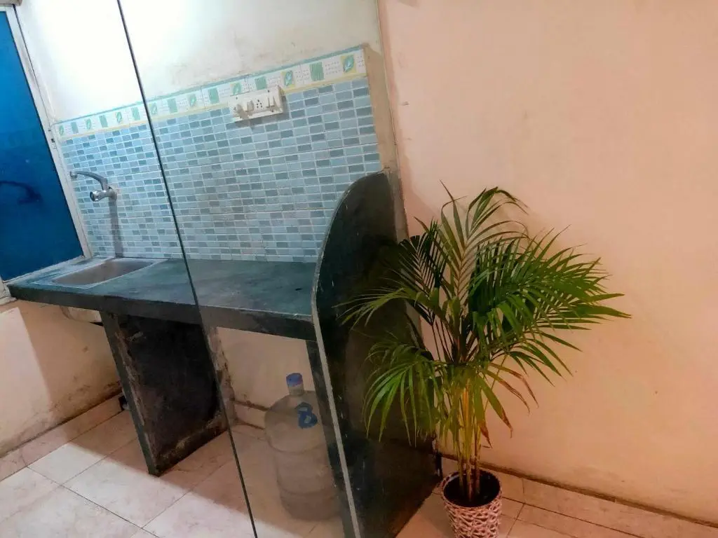Колката: OYO 88155 Oyo Room Narayanpur Battala