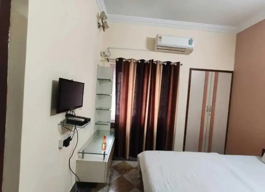 Колката: OYO Flagship 80488 Santi Guest House
