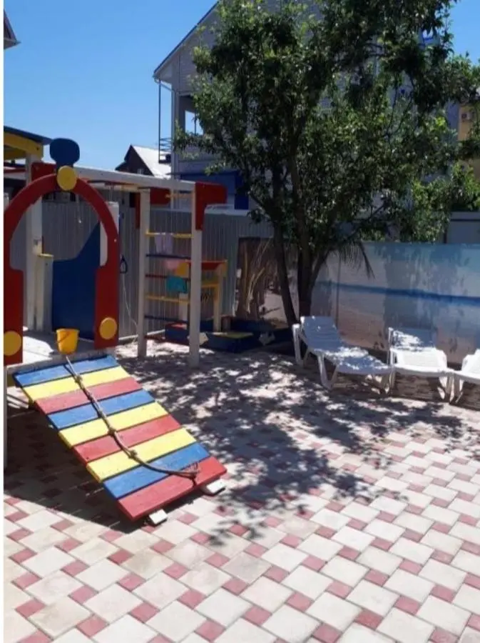 Витязево: Guest house U ivanycha