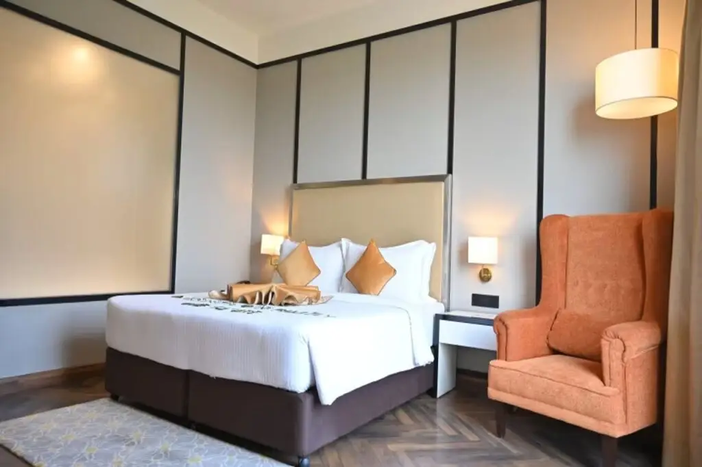Агартала: Hotel Polo Tower Agartala