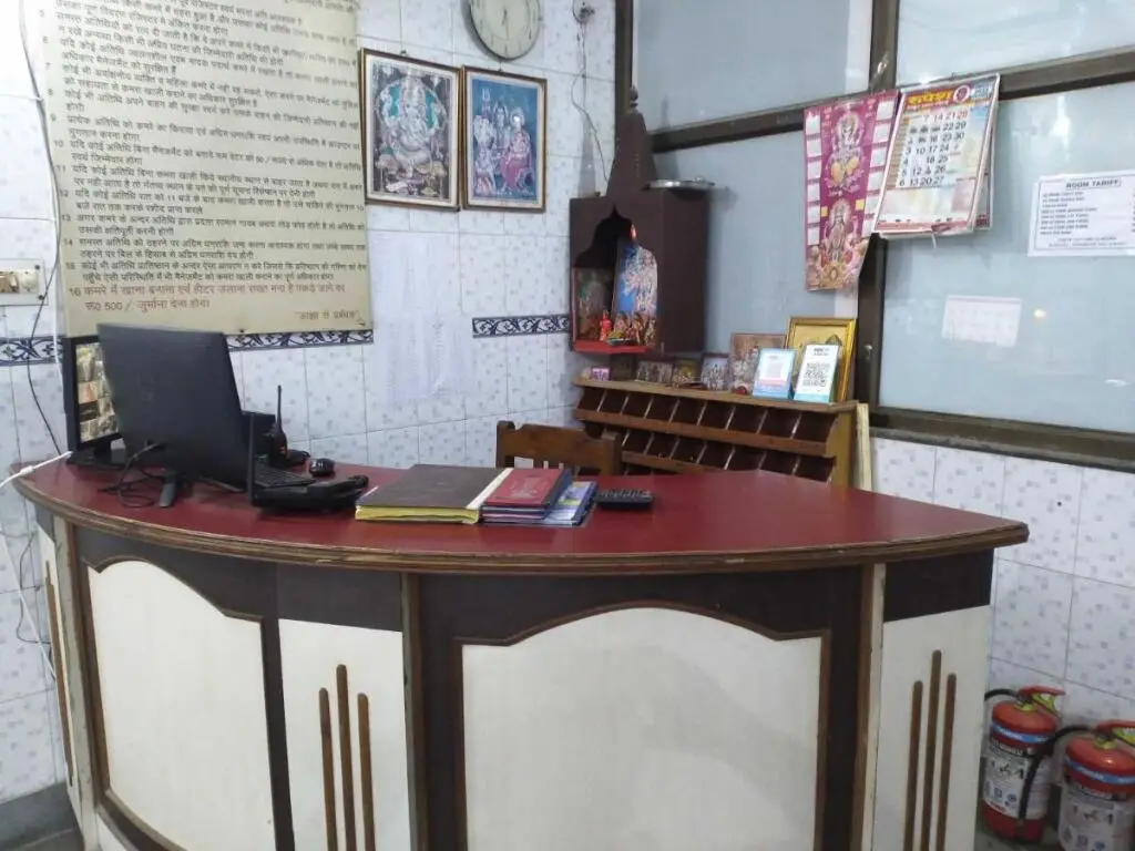 Лакхнау: OYO 93056 Sri Radhakrishnan Guest House