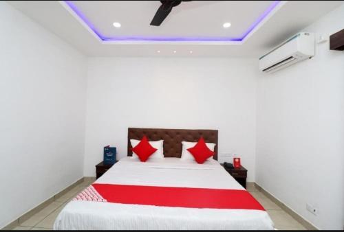 Лакхнау: Staymaker Ss Palace