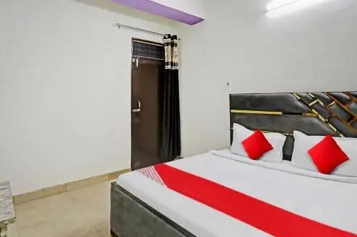 OYO Flagship 80651 Dream Stay Hotel — фото 1