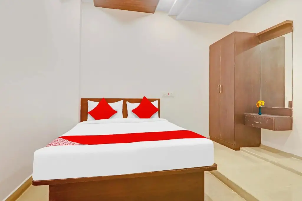 Хидерабад: OYOFlagship 80467H Hotel R Square