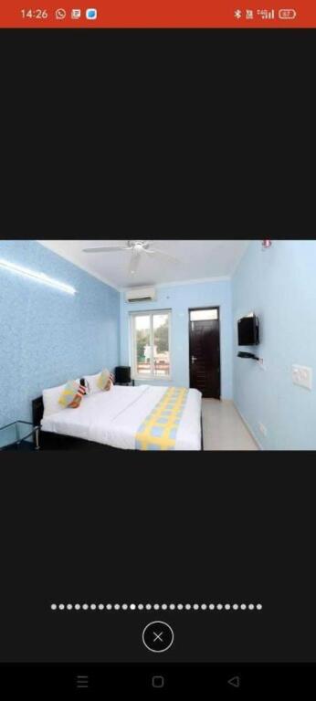 Дехрадун: Super OYO 89879 Rawat Apartment