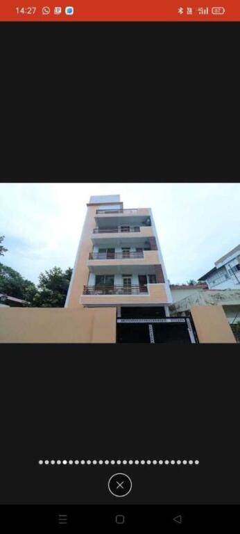 Дехрадун: Super OYO 89879 Rawat Apartment