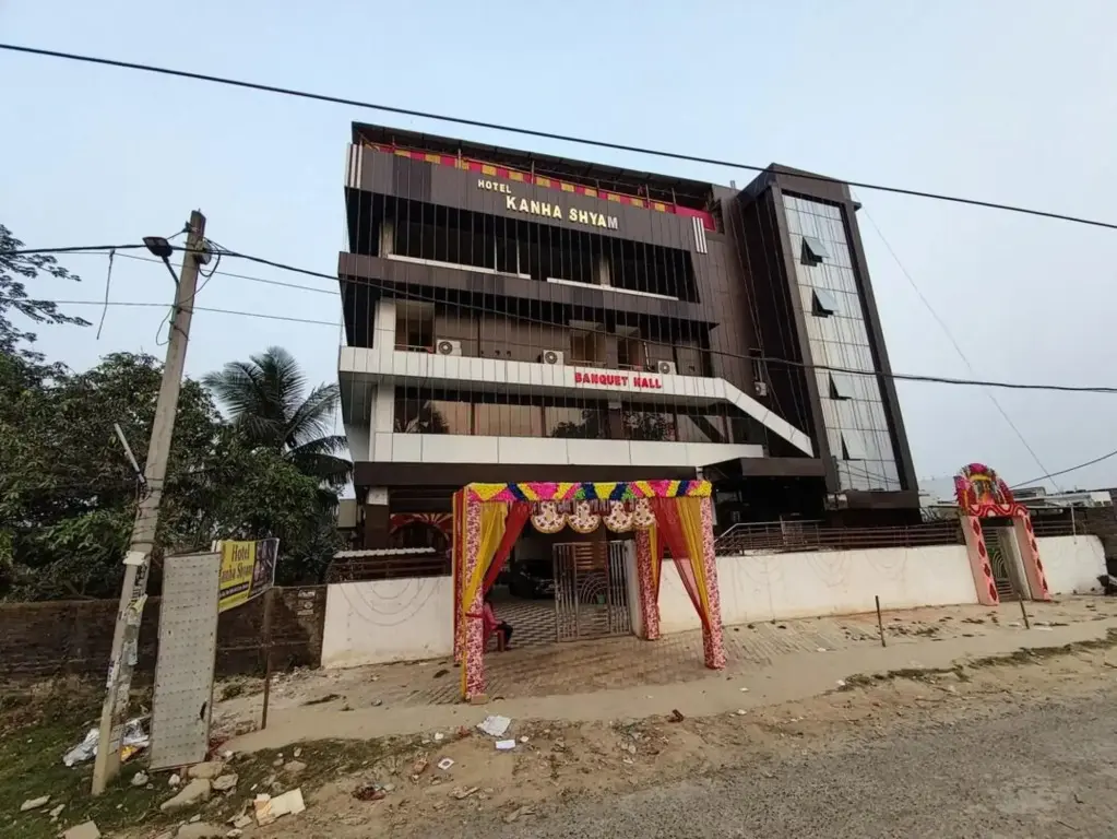 Дарбханга: Hotel Kanha Shyam Madhubani