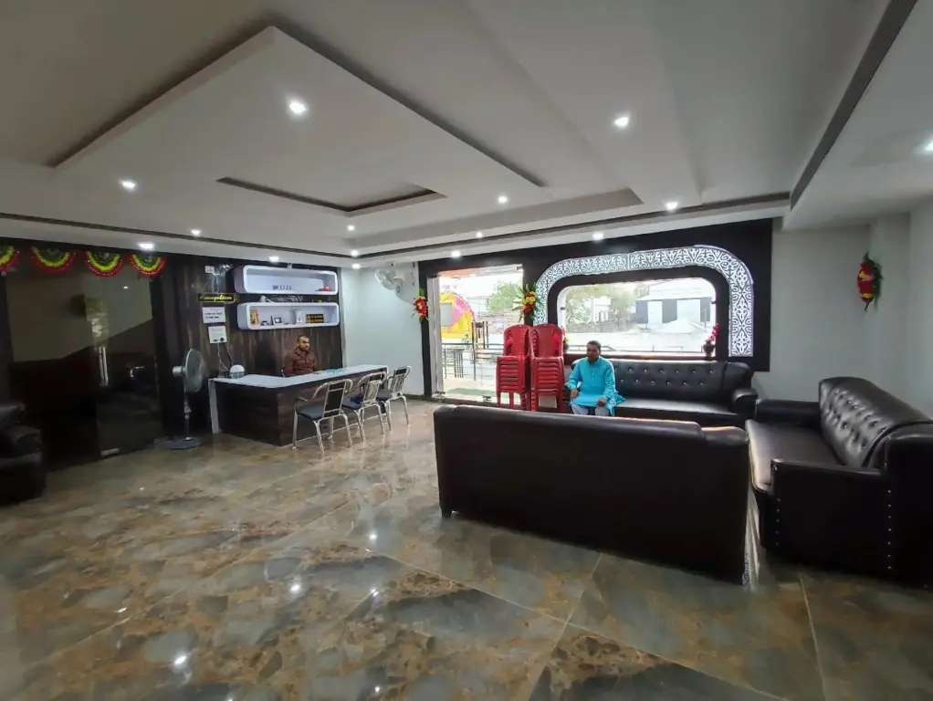 Дарбханга: Hotel Kanha Shyam Madhubani