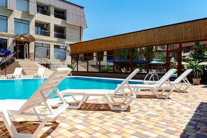 Коктебель: Отель Медведь Resort