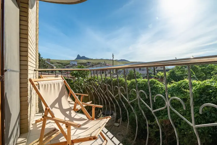 Коктебель: Отель Медведь Resort