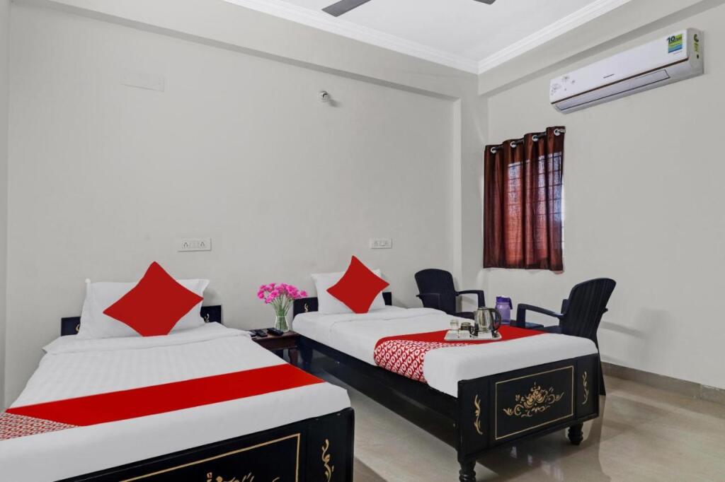 Хидерабад: Oyo 91495 Hotel Vijay Laxmi Residency