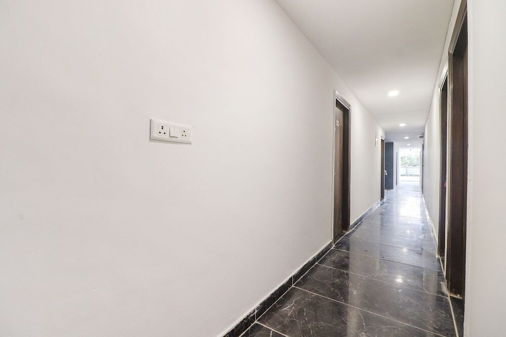 Oyo Townhouse 1126 Super 8 — фото 1