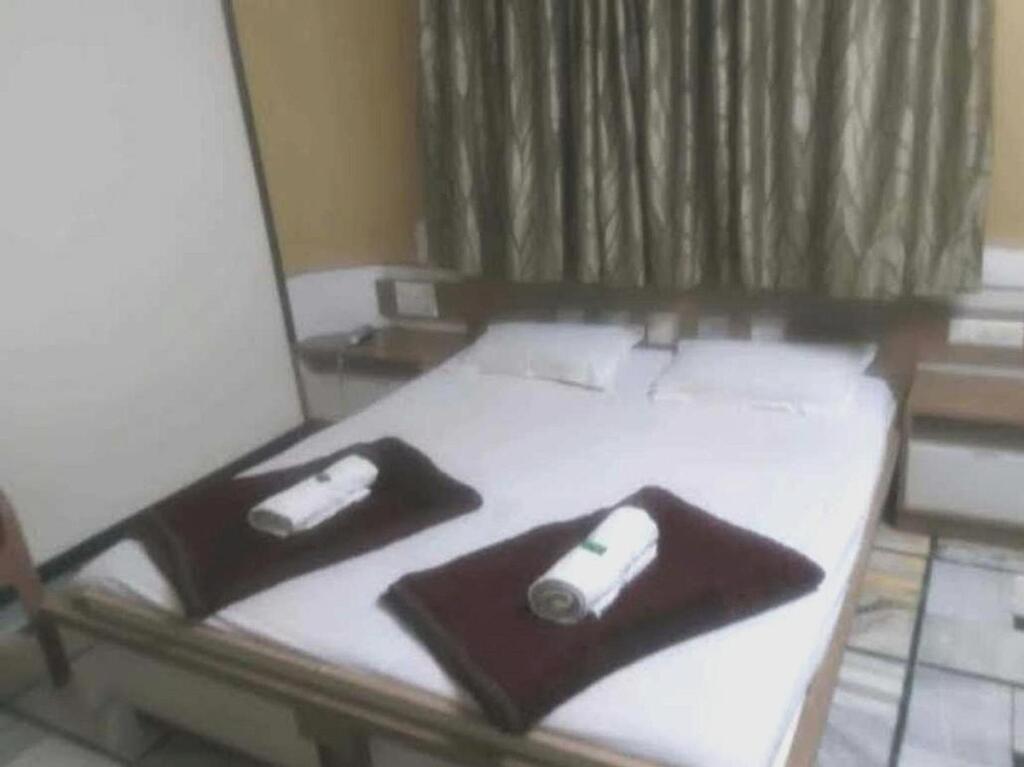 Гандидхам: OYO 93303 Hotel Mundra