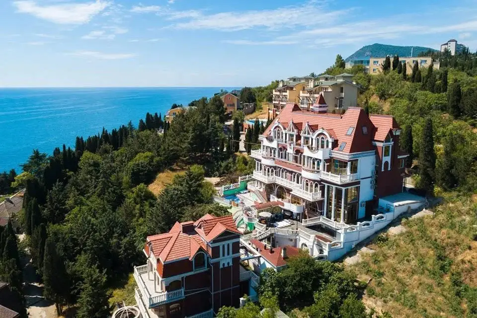 Алушта: Гостевой дом Гранатовое Поместье