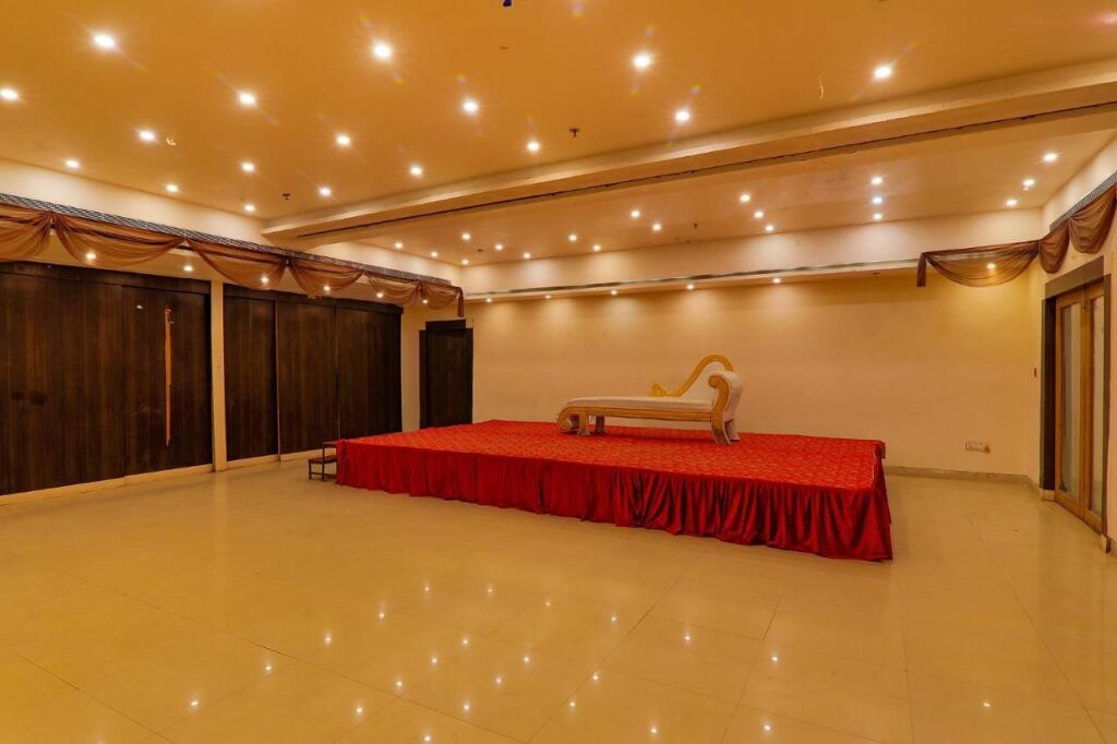 Лакхнау: Fabhotel Silver Grand By Shelter