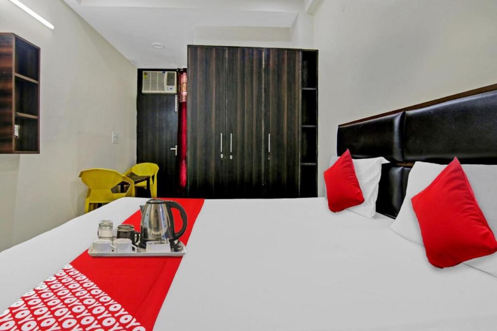 Нью-Дели: OYO Flagship 70255 Star Light Inn