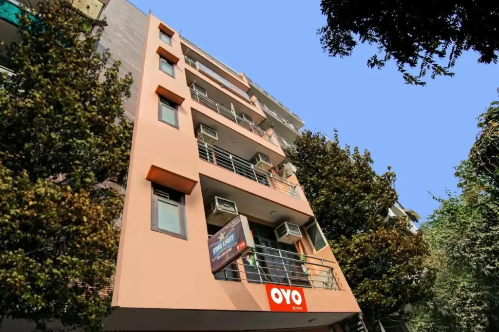 Нью-Дели: OYO Flagship 70255 Star Light Inn
