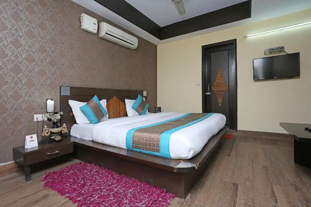 Нью-Дели: Capital O 337 Hotel Anand