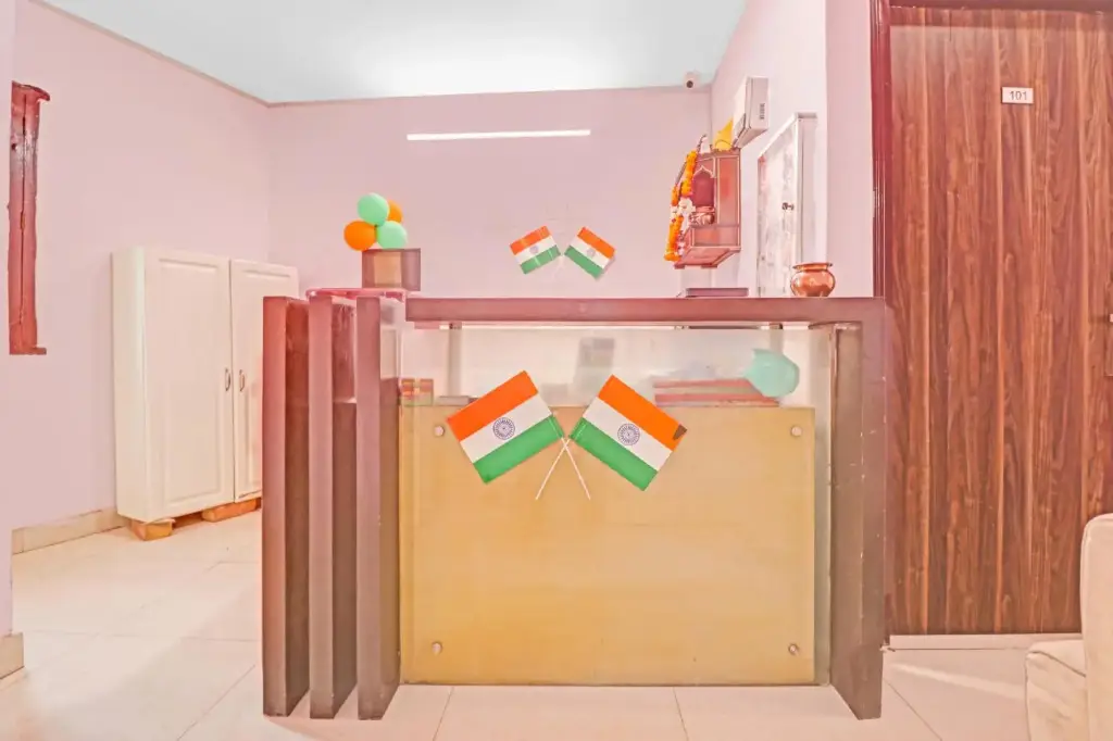 Нью-Дели: Capital O 81366 Vikas Inn Nxt