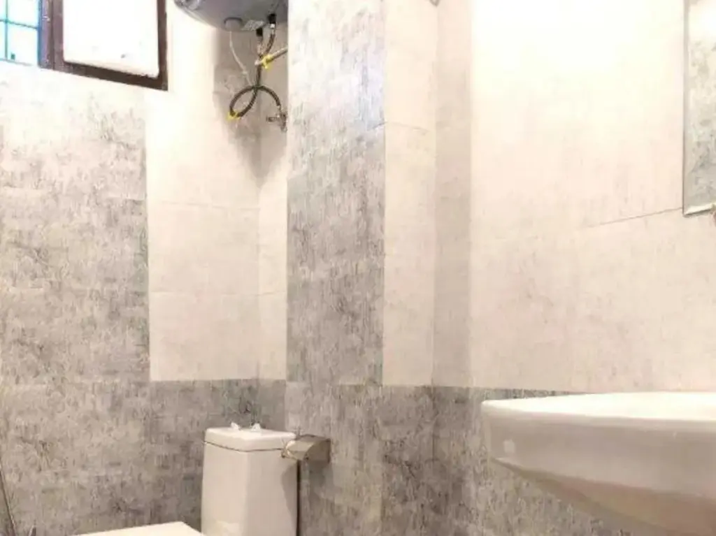 Нью-Дели: Oyo 700035 Airport Hotel Global in