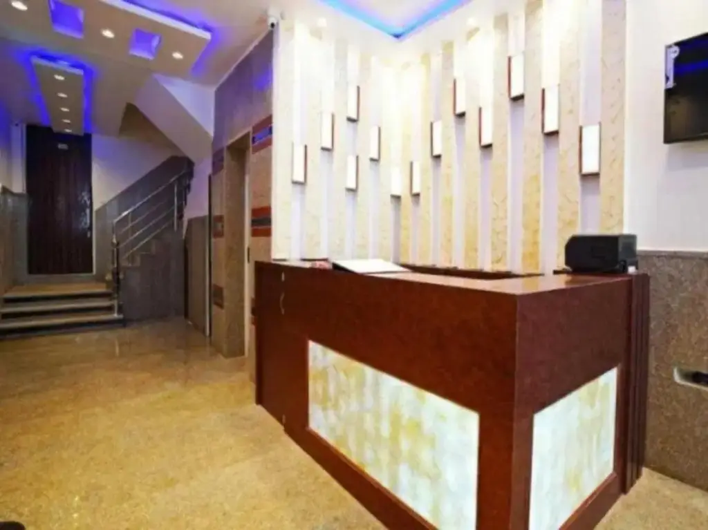 Нью-Дели: Oyo 700035 Airport Hotel Global in