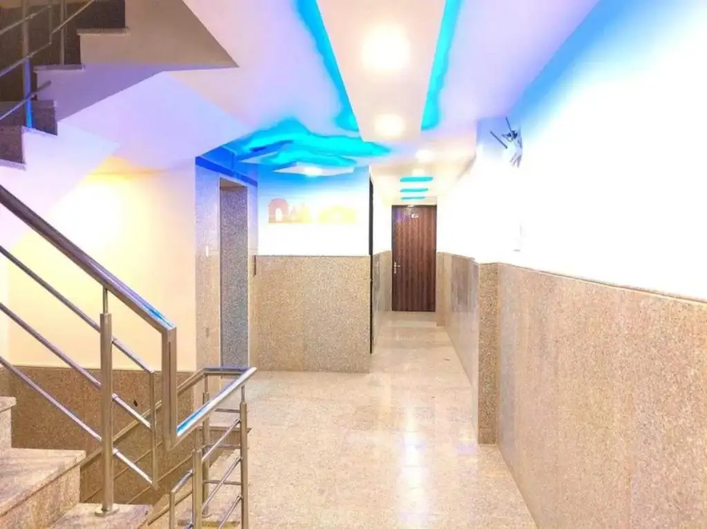Нью-Дели: Oyo 700035 Airport Hotel Global in