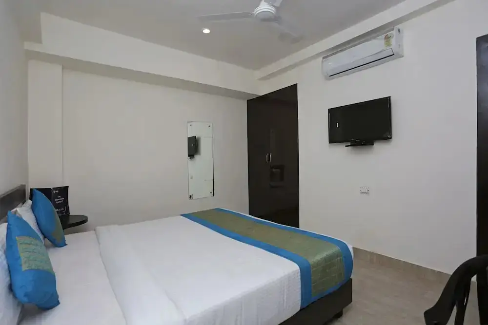 Нью-Дели: Airport Hotel Prince Palace by BYOBHOTELS