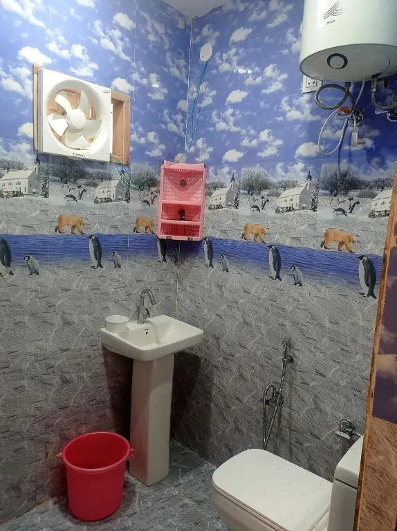 Нью-Дели: OYO 93305 Shaurya Guest House