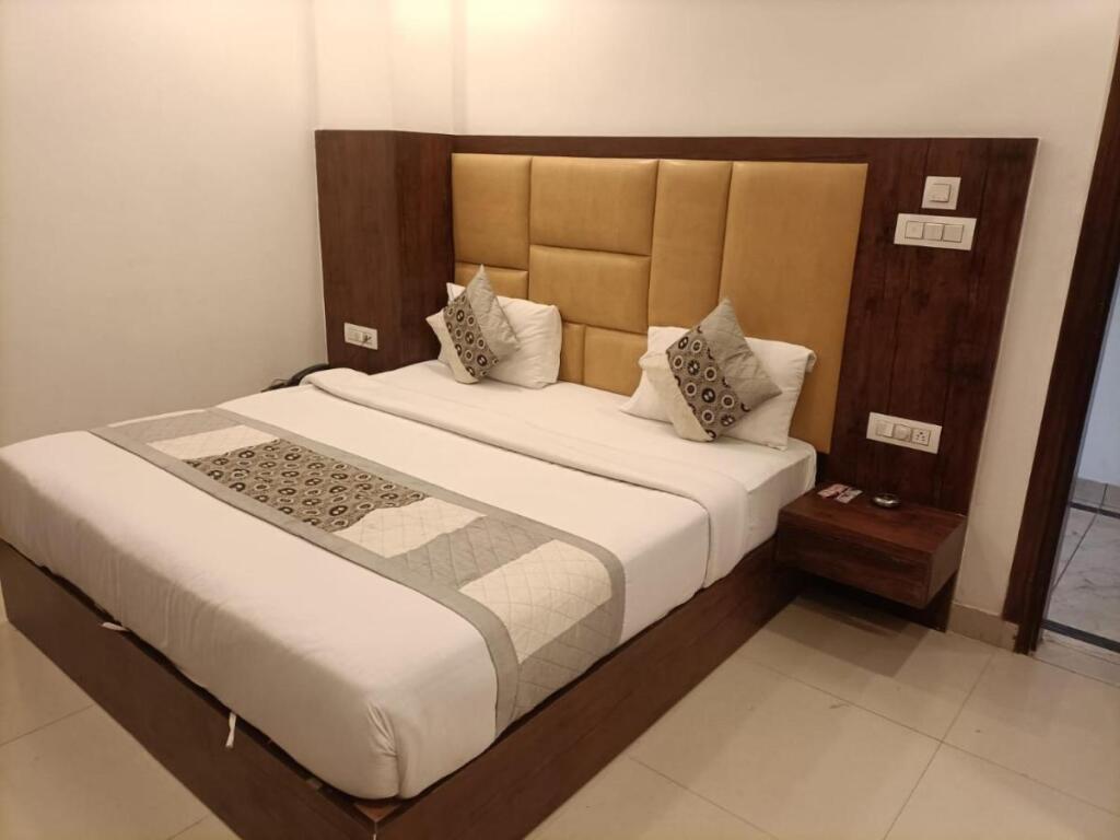 Нью-Дели: OYO 87909 Hotel Airport Palace