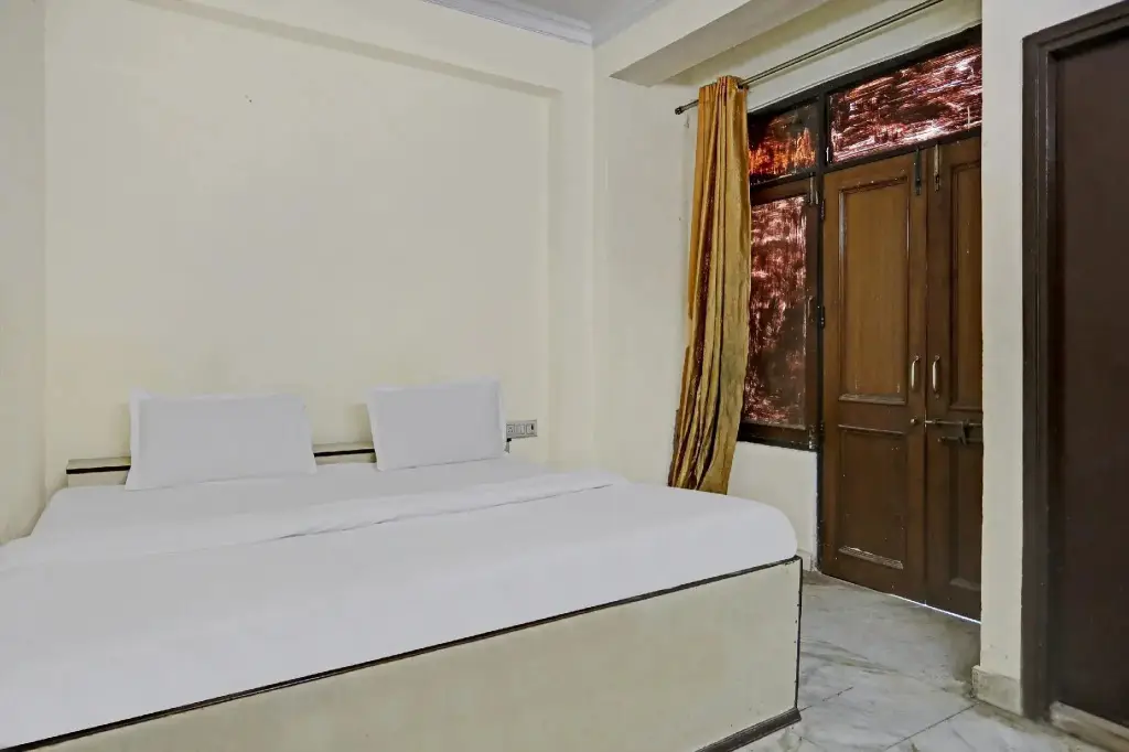 Нью-Дели: Oyo Flagship 804992 Blossom Inn