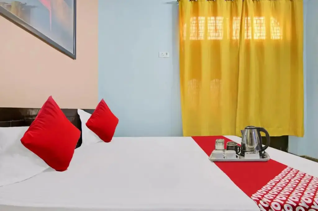 Нью-Дели: OYO Flagship 70265 Hotel Decent Stay