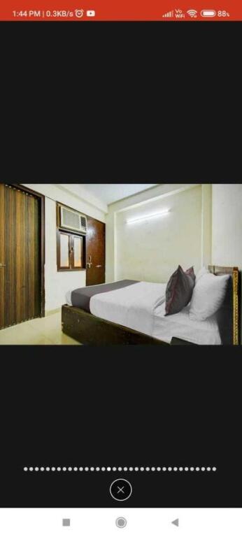 Нью-Дели: OYO 92328 Admi Suites