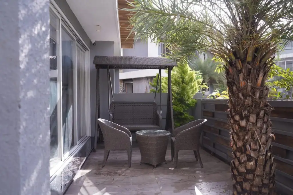 Лонавала: Stay 5 Villas