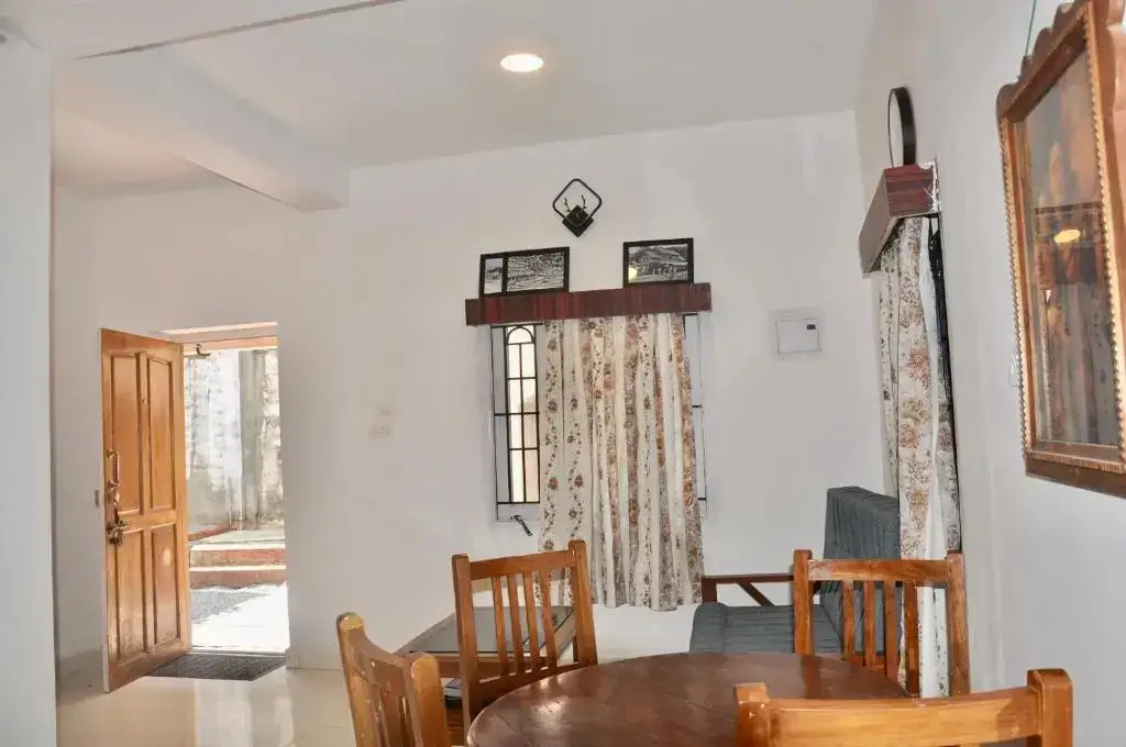 Ути: Down House 19 Ooty - TEYT HOLIDAYS