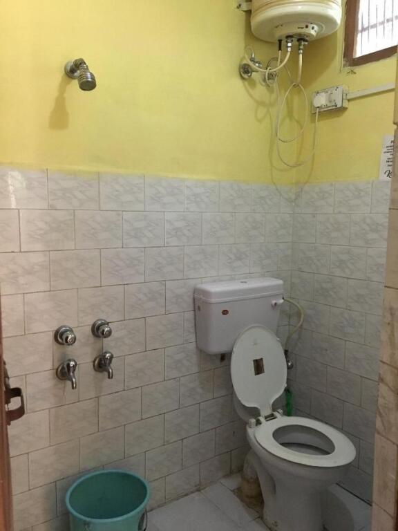 Киим: Vasant Villa 4BHK